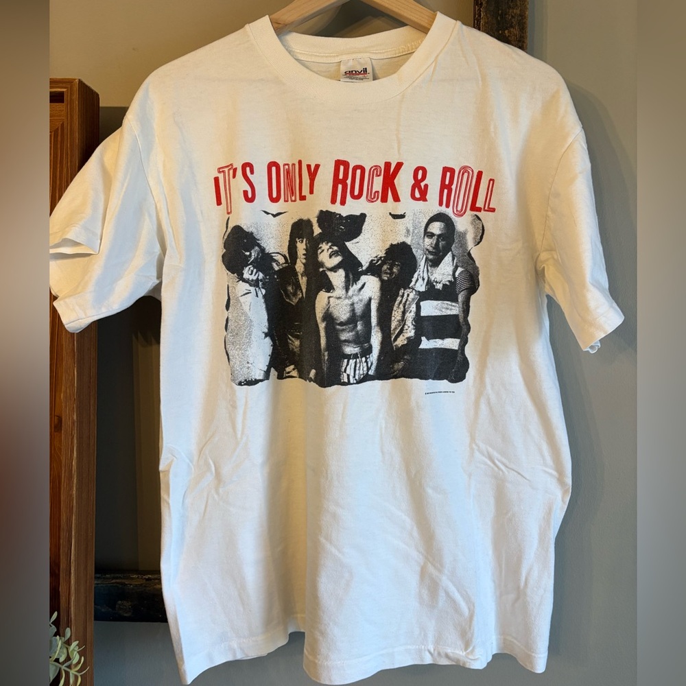 Rolling Stones 1997 Tour Rock & Roll Graphic T-Shirt
